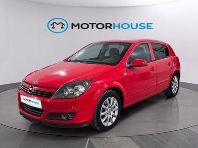 Usado Opel Astra Cosmo 100 CV (73 kW) 2005 Rojo Utilitario