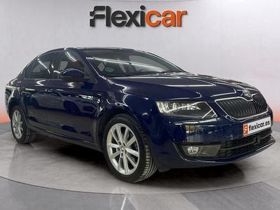 Azul Usado 2016 Skoda Octavia Ambition Utilitario | 11.890 € (Precio justo)