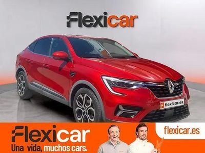 Begagnad Renault Arkana Engineered 145 HK (106 kW) 2022 Röd SUV
