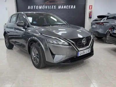 Usado Nissan Qashqai Acenta 158 CV (116 kW) 2021 Gris / plata SUV