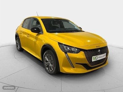Amarillo Usado 2023 Peugeot 208 Active Utilitario | 19.950 € (Precio justo)