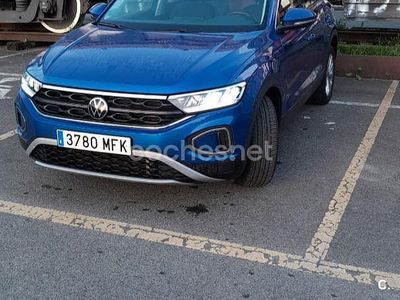 Usado VW T-Roc Life 150 CV (110 kW) 2023 Azul SUV