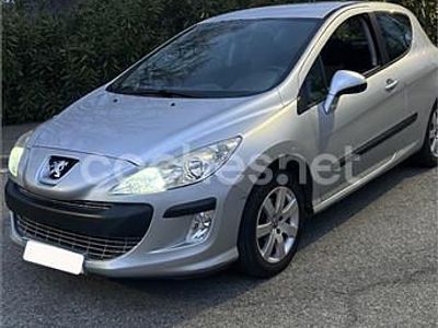 Usado Peugeot 308 Sport 120 HP (88 kW) 2008 Cinzento Sedan
