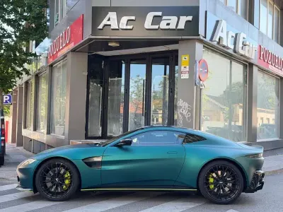 Usado Aston Martin Vantage 665 CV (489 kW) 2024 Verde Coupe