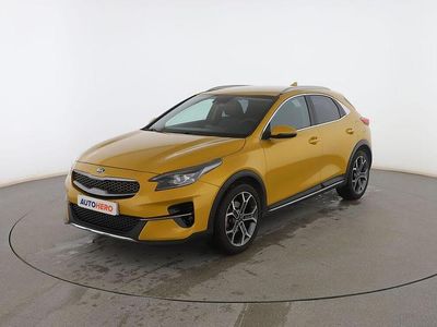 Usado Kia XCeed 120 CV (88 kW) 2020 Dorado SUV