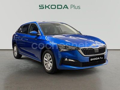 Azul Usado 2024 Skoda 110 R Ambition Berlina | 19.200 € (Precio justo)