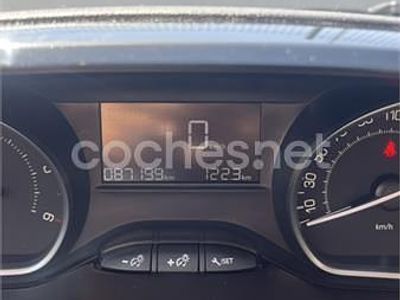 Usado Peugeot 208 Access 75 CV (55 kW) 2016 Gris / plata Utilitario