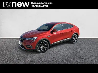 Usado Renault Arkana Techno 94 CV (69 kW) 2023 Rojo SUV