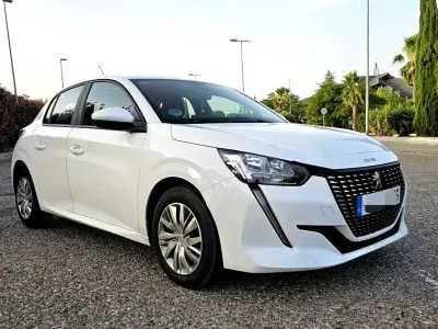 Usado Peugeot 208 Active 102 CV (75 kW) 2022 Utilitario