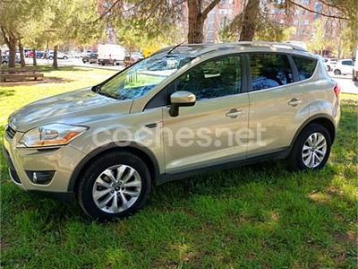 Usado Ford Kuga Titanium 136 CV (100 kW) 2010 Beige SUV