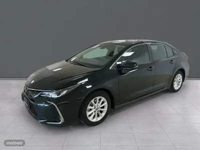 Usado Toyota Corolla Active 140 CV (102 kW) 2023 Blanco Berlina