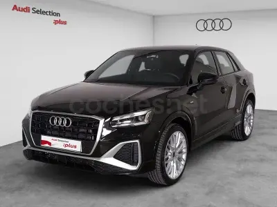 Käytetty Audi Q2 Ambiente 150 HP (110 kW) 2025 Musta Katumaasturi