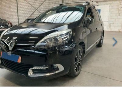 Usado Renault Grand Scénic III Bose Edition 130 CV (95 kW) 2014 Negro Monovolumen