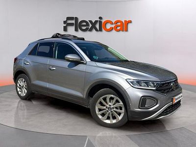 Usado VW T-Roc Advance 150 CV (110 kW) 2022 Beige SUV