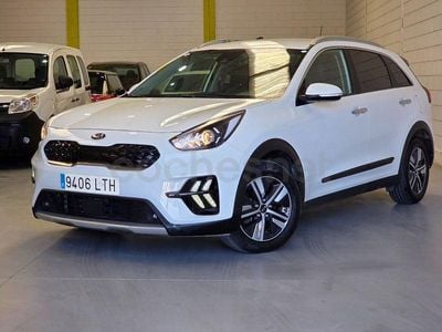 Usado Kia Niro 141 HP (103 kW) 2021 Branco SUV