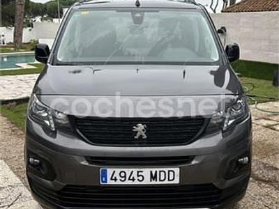 Gris / plata Usado 2022 Peugeot Rifter GT Monovolumen | 21.500 € (Precio justo)