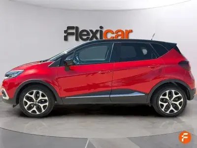 Usado Renault Captur Zen 155 CV (114 kW) 2019 Rojo SUV