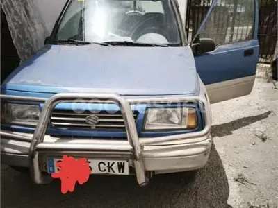 Usado Suzuki Vitara 90 CV (66 kW) 2004 Azul SUV