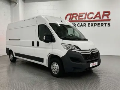 Usado Citroën Jumper 140 CV (102 kW) 2022 Blanco Monovolumen