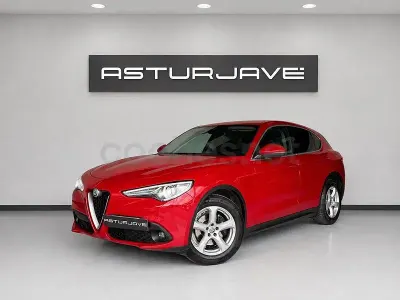 Usado Alfa Romeo Stelvio 180 CV (132 kW) 2017 Rojo SUV