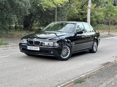 Negro Usado 2002 BMW 530 Exclusive Berlina | 11.900 €