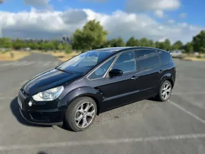 Usado Ford S-MAX Titanium 140 CV (102 kW) 2009 Negro Monovolumen
