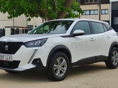 Usado Peugeot 2008 Active 100 CV (73 kW) 2021 Blanco SUV