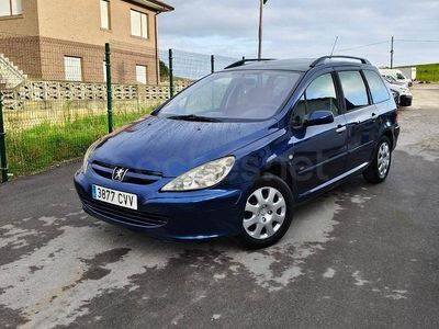 Usado Peugeot 307 90 CV (66 kW) 2004 Azul Familiar