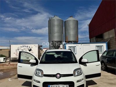 Usado Fiat Panda Lounge 75 CV (55 kW) 2016 Blanco Utilitario