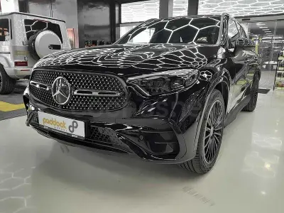 Usado Mercedes GLC300e 258 CV (189 kW) 2023 Negro SUV
