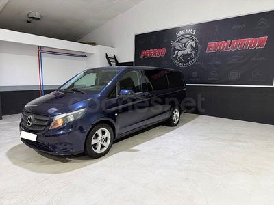 Usado Mercedes V200 Avantgarde 136 CV (100 kW) 2019 Azul Monovolumen