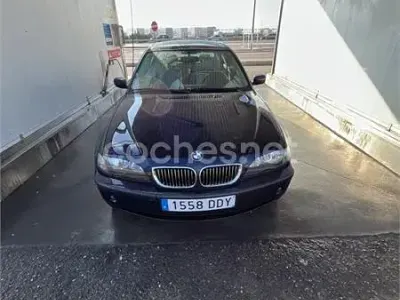 Usado BMW 320 150 CV (110 kW) 2004 Azul Berlina
