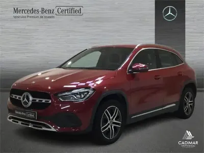 Usado Mercedes GLA200 Progressive 150 CV (110 kW) 2021 Gris montaña SUV