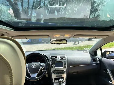 Occasion Toyota Avensis Comfort 124 PK (91 kW) 2013 Zwart Stationwagen