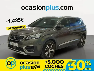 Usado Peugeot 5008 Allure 120 CV (88 kW) 2018 Gris SUV