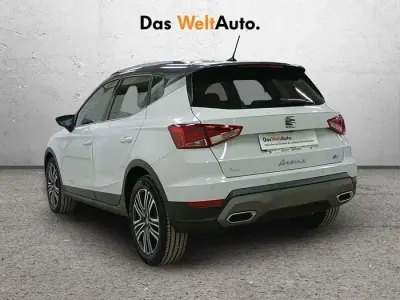 Usado Seat Arona FR 110 CV (80 kW) 2024 Blanco SUV