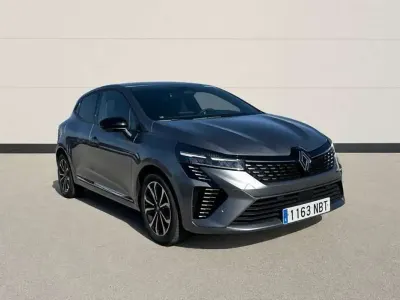 Usado Renault Clio V Techno 101 CV (74 kW) 2025 Gris Berlina