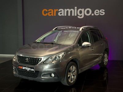 Usado Peugeot 2008 Style 100 CV (73 kW) 2017 Gris / plata SUV
