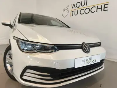 Usado VW Golf VIII Life 131 CV (96 kW) 2022 Blanco Berlina
