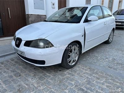 Blanco Usado 2004 Seat Ibiza Stella Berlina | 2000 € (Buen precio)