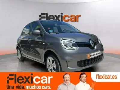 Usado Renault Twingo Zen 93 CV (68 kW) 2020 Gris Utilitario