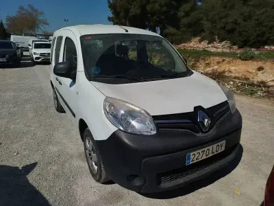 Usado Renault Kangoo 75 CV (55 kW) 2020 Blanco Monovolumen