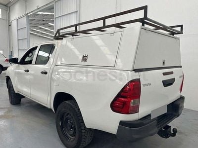 Usado Toyota HiLux 150 CV (110 kW) 2021 Blanco Pickup/Camioneta
