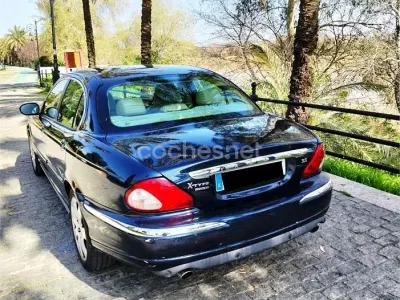 Usado Jaguar S-Type Classic 200 CV (147 kW) 2006 Azul Berlina