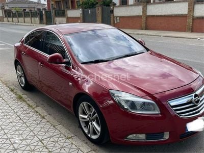 Usado Opel Insignia Sport 130 CV (95 kW) 2010 Granate Berlina