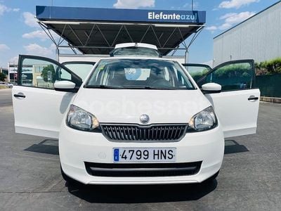 Usado Skoda Citigo Active 60 CV (44 kW) 2014 Blanco Utilitario