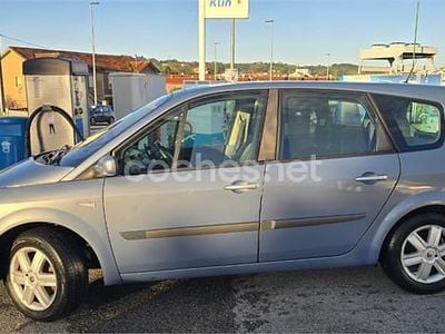 Begagnad Renault Grand Scénic II Dynamique 130 HK (95 kW) 2006 Blå Minibuss