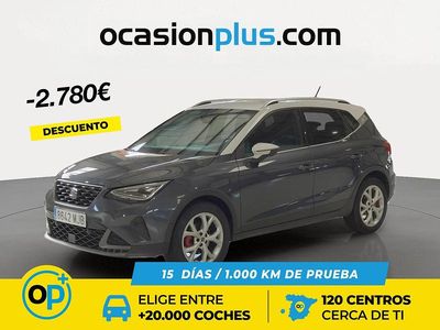 Usado Seat Arona FR 150 CV (110 kW) 2023 Gris SUV