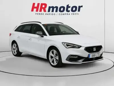 Usado Seat Leon FR 150 CV (110 kW) 2021 Blanco
