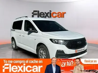 Usado Ford Tourneo Connect Sport 122 CV (89 kW) 2023 Blanco Monovolumen